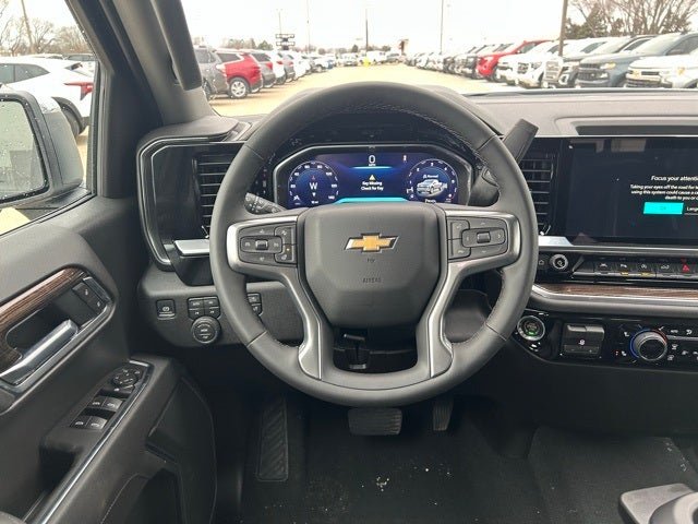 2026 Chevrolet Silverado 1500 LT LT1