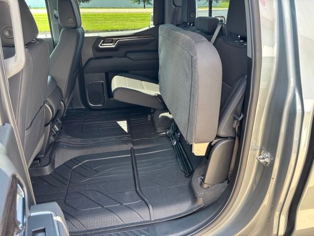 2026 Chevrolet Silverado 1500 LT LT1