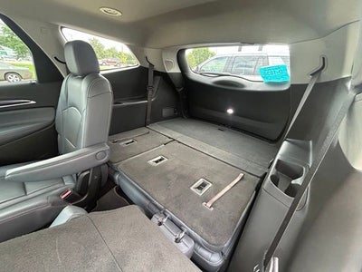 2020 Buick Enclave Essence