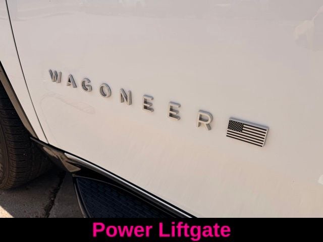 2025 Jeep Wagoneer Base