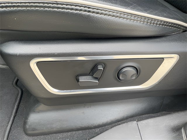 2025 RAM 1500 Laramie SHORT BOX