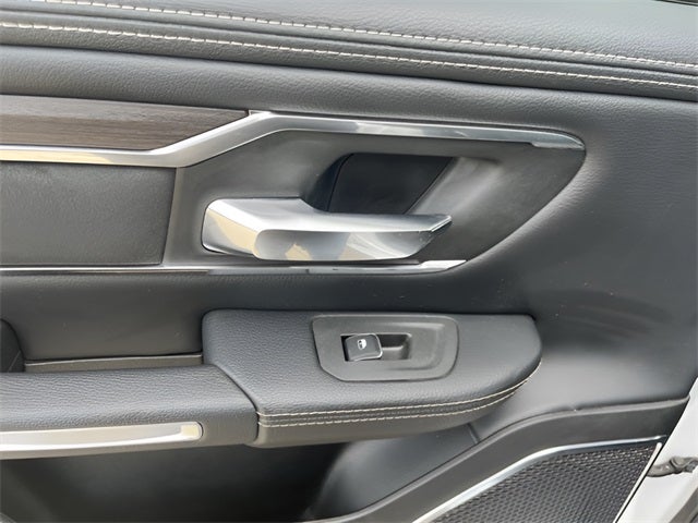 2025 RAM 1500 Laramie SHORT BOX