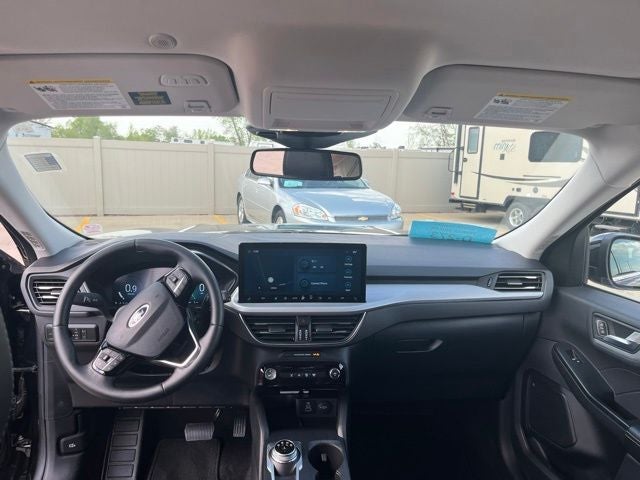 2025 Ford Escape Platinum