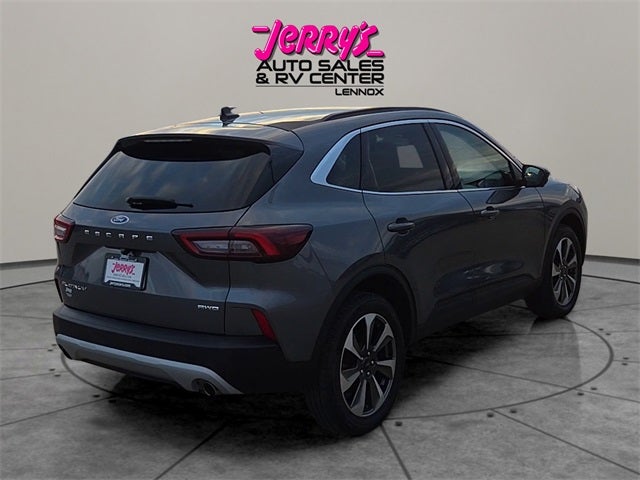 2023 Ford Escape Platinum