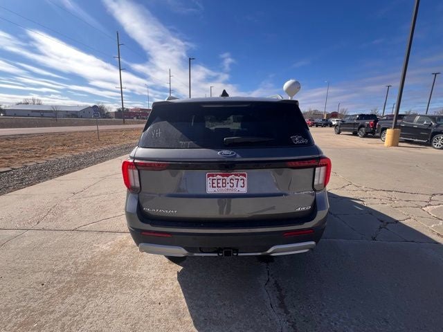 2025 Ford Explorer Platinum