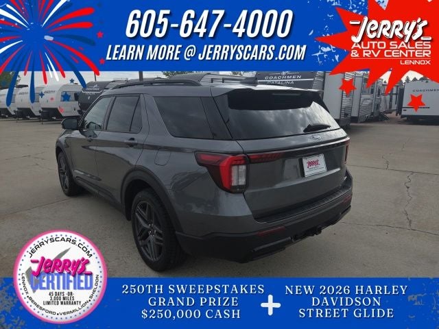 2025 Ford Explorer ST-Line
