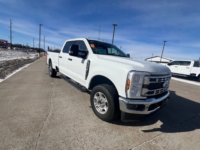 2025 Ford F-350SD XLT longbox