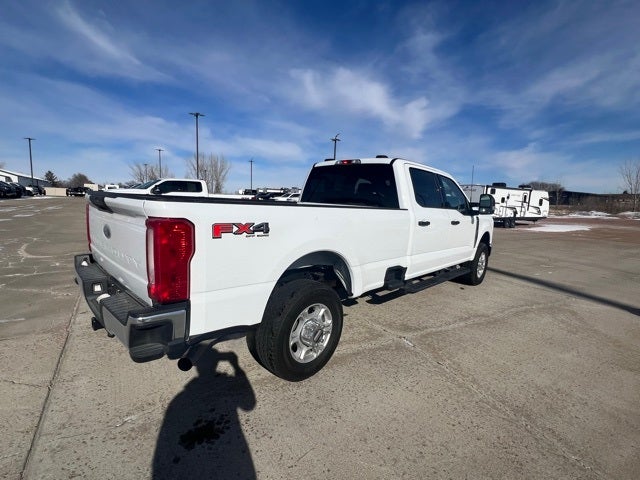2025 Ford F-350SD XLT longbox