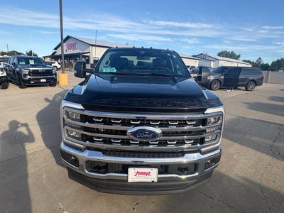 2025 Ford F-350SD Lariat