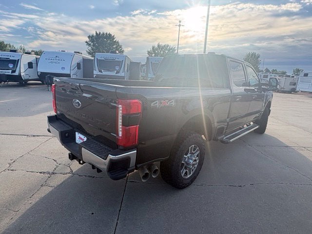 2025 Ford F-350SD Lariat