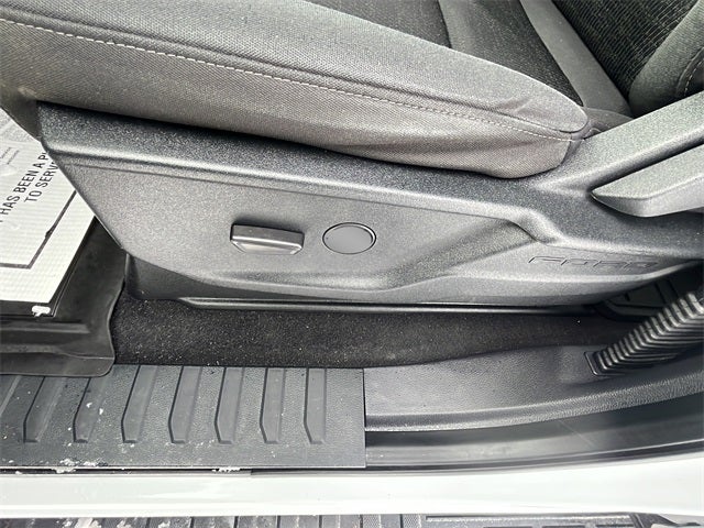 2024 Ford F-150 XLT 5 1/2 Ft Box