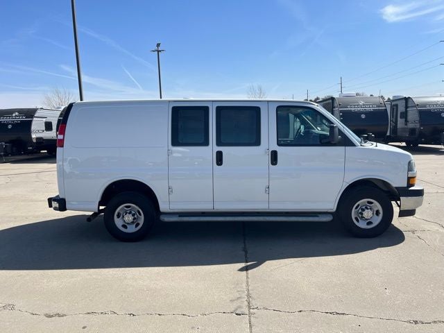 2024 Chevrolet Express 2500 Work Van Cargo