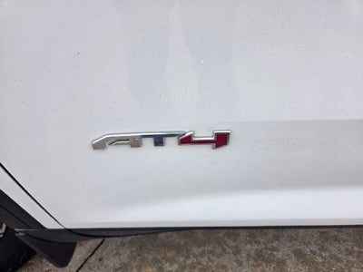 2024 GMC Acadia AT4