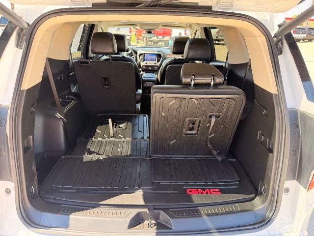 2023 GMC Acadia Denali Ultimate