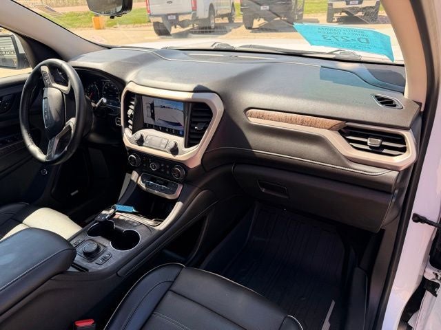 2023 GMC Acadia Denali Ultimate