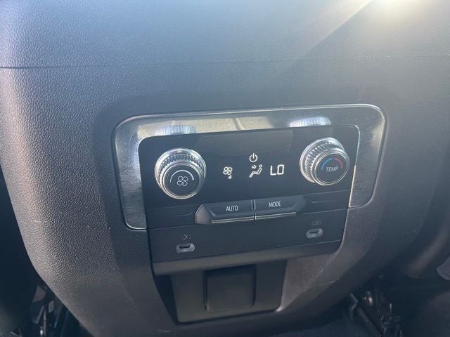 2023 GMC Yukon SLE