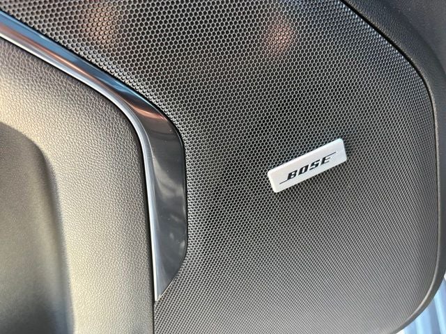 2025 GMC Yukon XL AT4