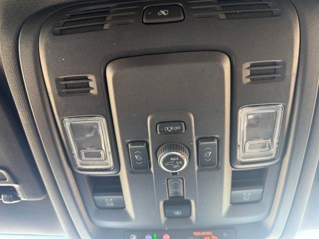 2025 GMC Yukon XL AT4