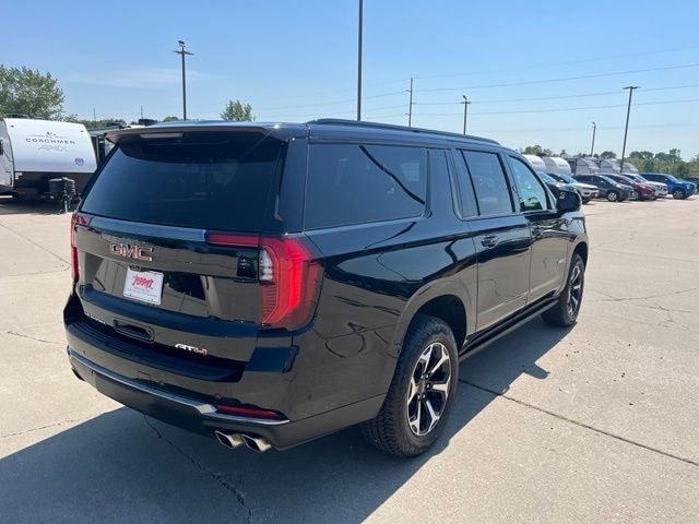 2025 GMC Yukon XL AT4