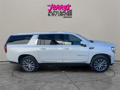 2022 GMC Yukon XL Denali