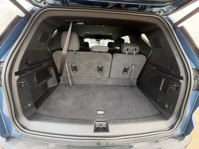 2025 Chevrolet Traverse LT 2LT
