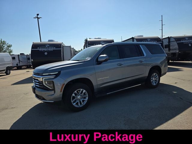 2025 Chevrolet Suburban LT
