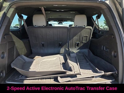 2025 Chevrolet Suburban LT