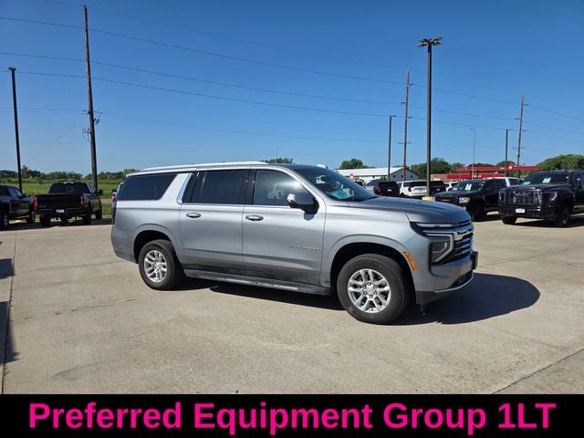 2025 Chevrolet Suburban LT