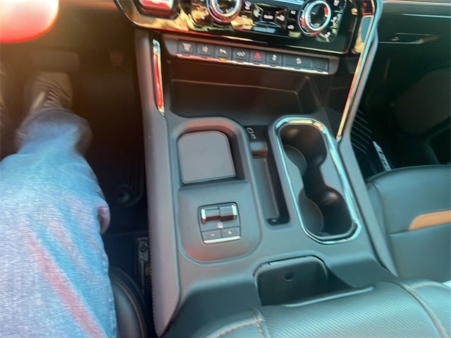 2024 GMC Sierra 2500HD AT4 6 3/4 FT BOX