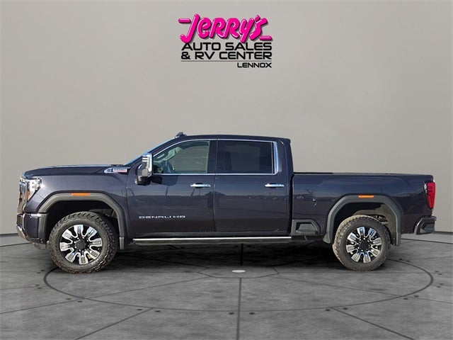 2024 GMC Sierra 2500HD Denali 6 3/4 FT BOX RESERVE