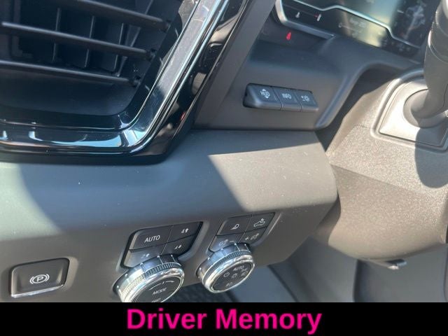 2025 GMC Sierra 2500HD AT4 6 3/4 Ft Box Premium Plus