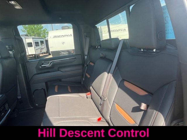 2025 GMC Sierra 2500HD AT4 6 3/4 Ft Box Premium Plus