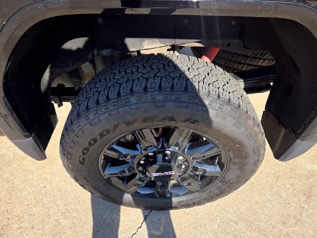 2025 GMC Sierra 2500HD AT4