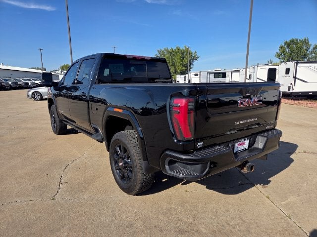 2025 GMC Sierra 2500HD AT4