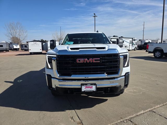 2024 GMC Sierra 2500HD Pro