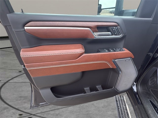 2024 GMC Sierra 2500HD Denali Ultimate 6 3/4 FT BOX