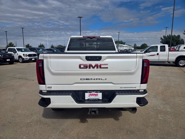 2025 GMC Sierra 3500HD Denali