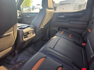 2023 GMC Sierra 1500 AT4 Short Box