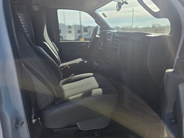 2024 GMC Savana 2500 Work Van