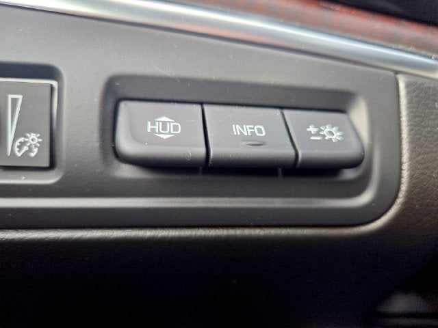 2025 Cadillac XT5 Sport