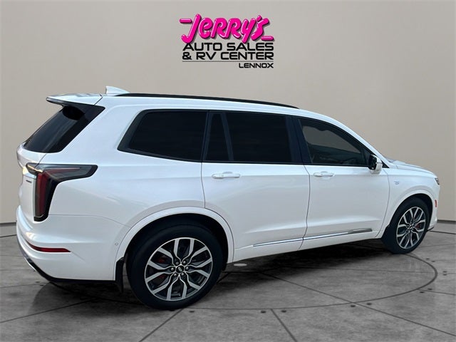 2024 Cadillac XT6 Sport