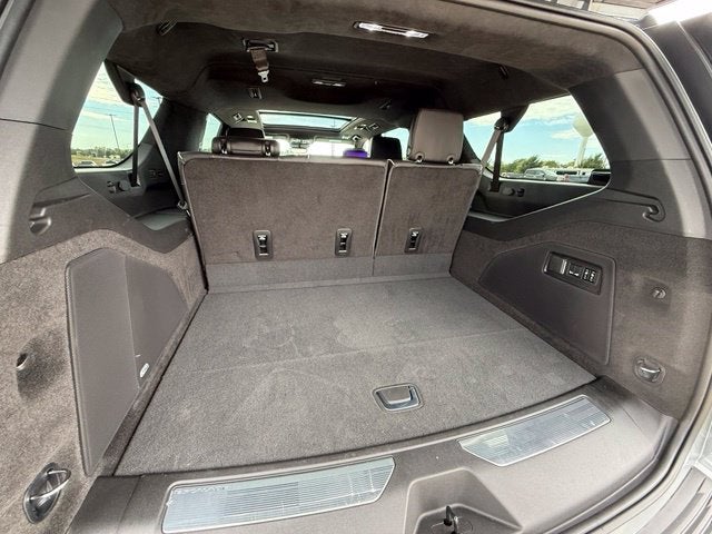 2026 Cadillac Escalade ESV Platinum Edition