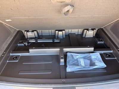 2026 Cadillac Escalade ESV Platinum Edition