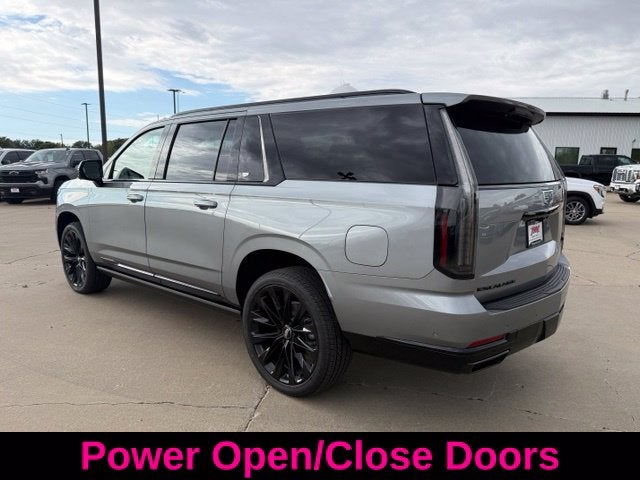 2026 Cadillac Escalade ESV Platinum Edition