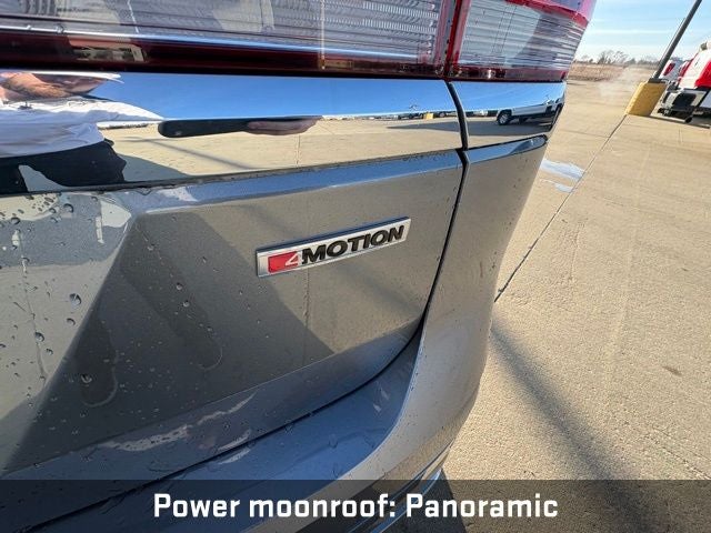 2022 Volkswagen Atlas 3.6L V6 SEL R-Line