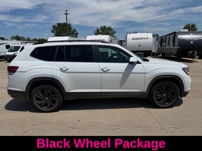2022 Volkswagen Atlas 3.6L V6 SE w/Technology