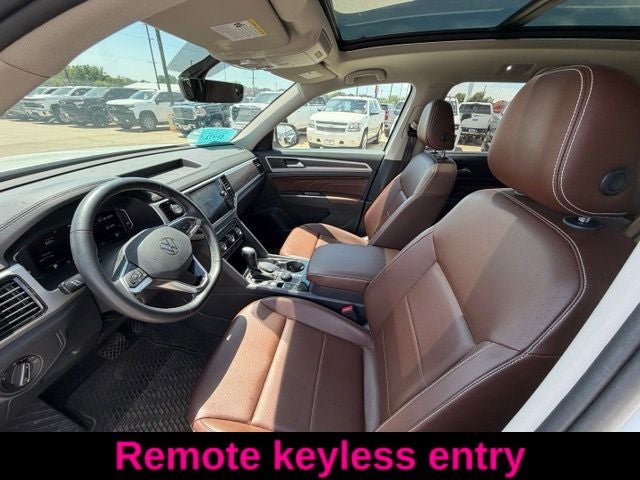 2022 Volkswagen Atlas 3.6L V6 SE w/Technology