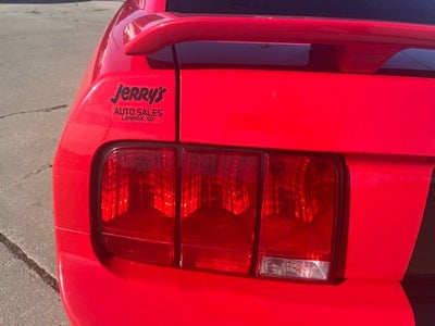 2005 Ford Mustang GT Premium