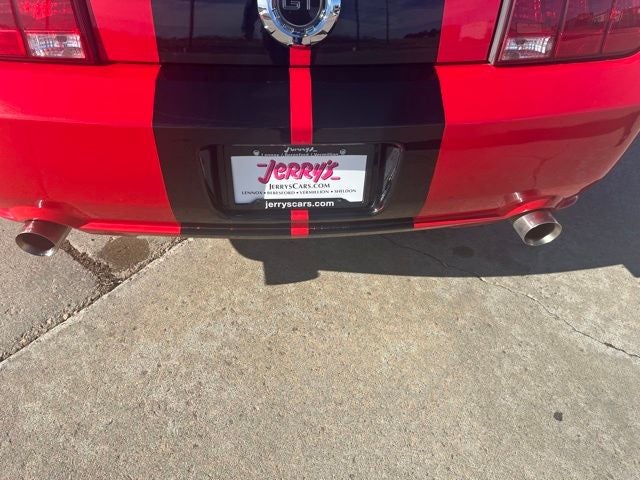 2005 Ford Mustang GT Premium