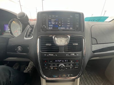 2015 Chrysler Town & Country Limited